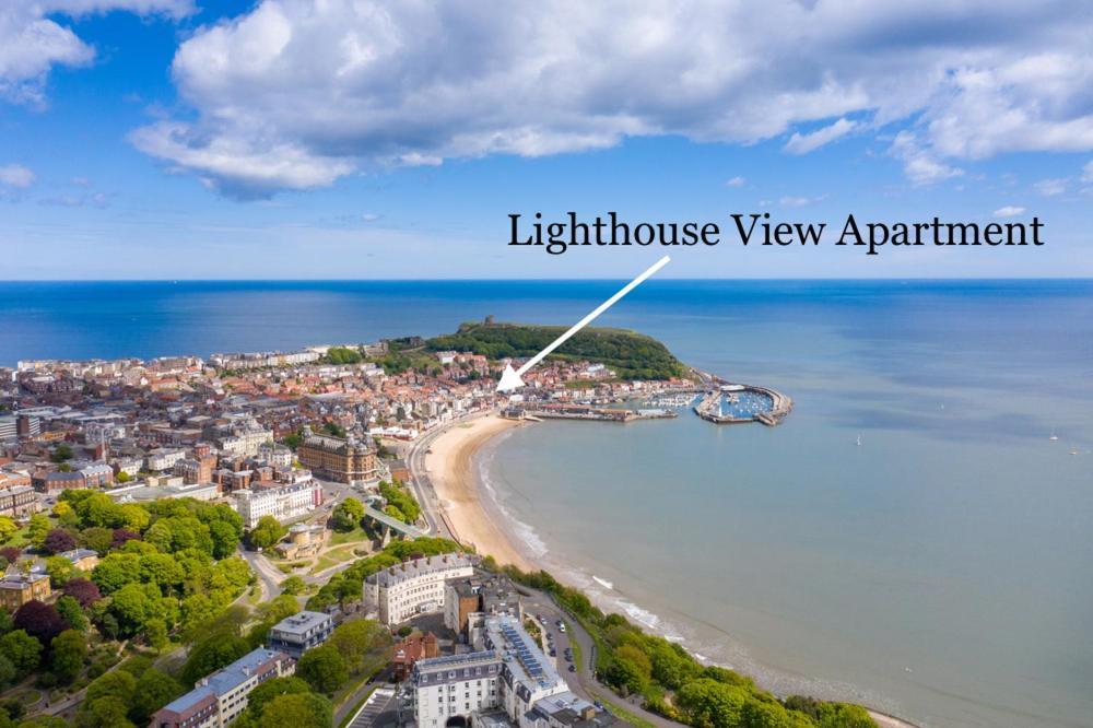 Lighthouse View, One Min From Harbour & Beach Scarborough Exterior photo